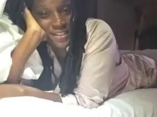 Prettybrown21  live sex cam