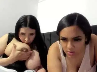 Shantallpregoo21  live sex cam