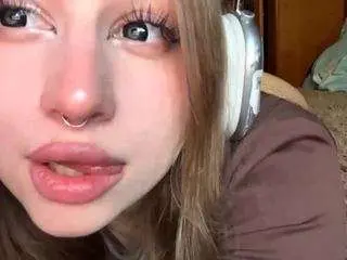 Sherlenecoonce  live sex cam