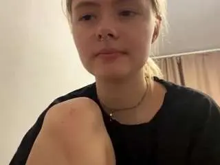 Zenamelodia  live sex cam