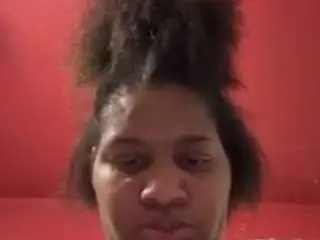 Juciybooty26  live sex cam