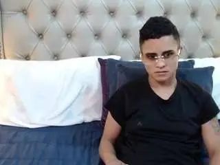 Liiamthompson  live sex cam