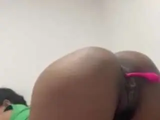 Lulu-liz  live sex cam