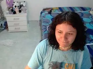 Soniafuckboobs  live sex cam