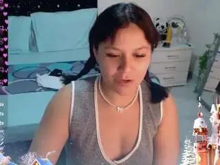 Soniafuckboobs  live sex cam
