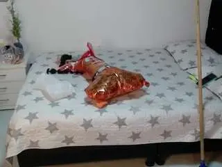 Soniafuckboobs  live sex cam