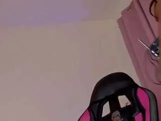 Holly-jorda  live sex cam