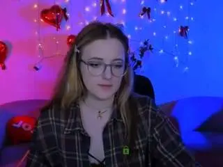 Luna-berryy  live sex cam