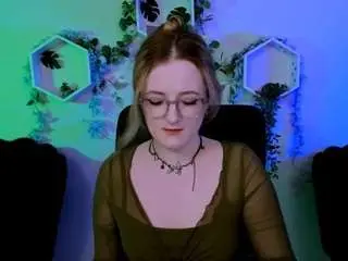 Luna-berryy  live sex cam