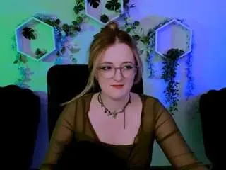 Luna-berryy  live sex cam