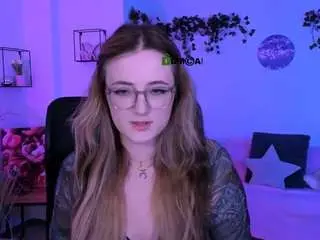 Luna-berryy  live sex cam