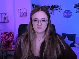Luna-berryy  live sex cam
