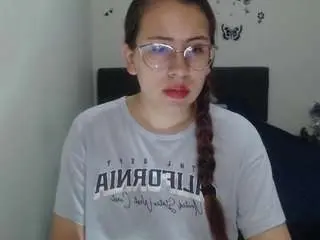 Megan-hot-v  live sex cam