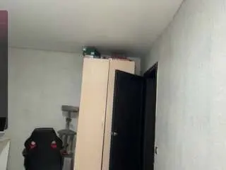 Sondrafausnaugh  live sex cam