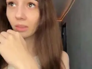 Sondrafausnaugh  live sex cam