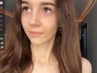 Sondrafausnaugh  live sex cam