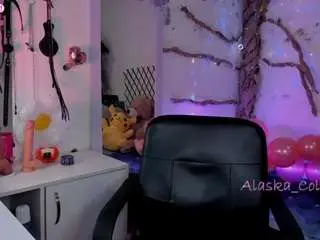 Alaskacolors  live sex cam