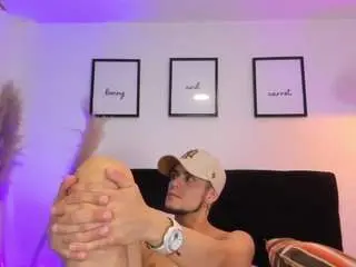 Boonyandcarrot  live sex cam