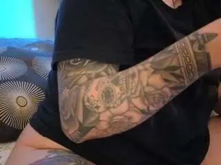 Drizzypeach602  live sex cam