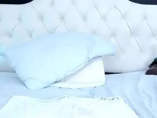 Lady-30  live sex cam