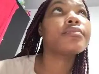 Madisonx12  live sex cam