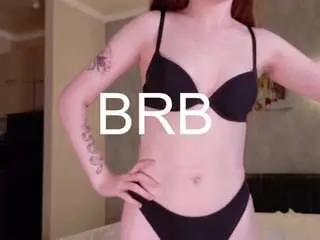 Midnightyumee  live sex cam
