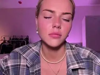 Rachalricherds  live sex cam