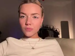 Rachalricherds  live sex cam