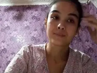 Anglealexender  live sex cam