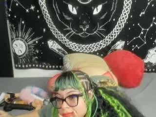 Driana-ate  live sex cam