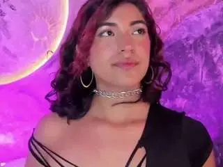 Katierouge  live sex cam