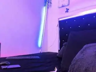 Lillytaylor  live sex cam