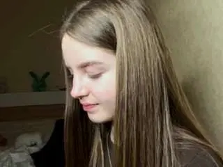 Lizrobert  live sex cam