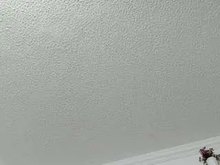 Luciatemptation  live sex cam