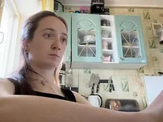 Claritamccrain  live sex cam