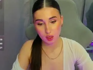 Emily-lews  live sex cam