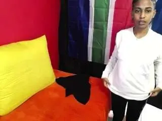 Indianvixen07  live sex cam