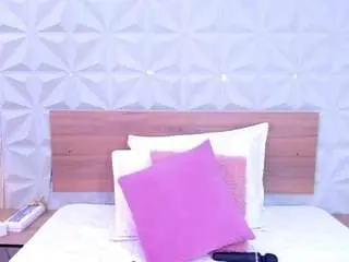 Lunaleee  live sex cam