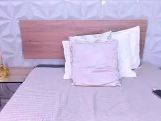 Lunaleee  live sex cam