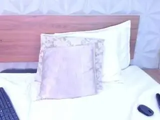 Lunaleee  live sex cam