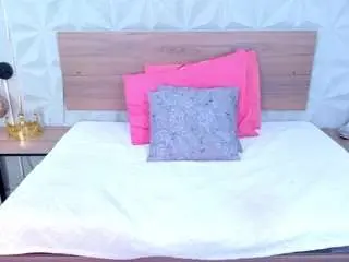 Lunaleee  live sex cam