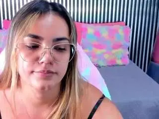 Lunaleee  live sex cam