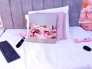 Lunaleee  live sex cam