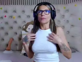 Playfulshow  live sex cam