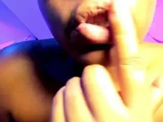 Salem-rosee  live sex cam