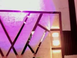 Salem-rosee  live sex cam