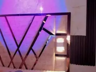 Salem-rosee  live sex cam