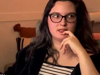 Shylittlemouth  live sex cam