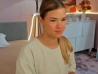 Aura-powers  live sex cam