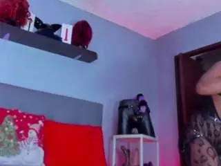 Coco-kiiss  live sex cam